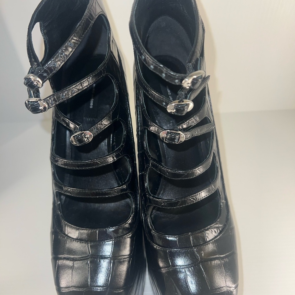 Marc Jacobs Black Croc-Embossed Heeled Boots - Picture 3 of 9